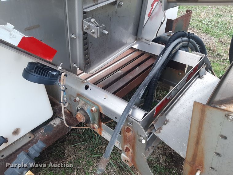 image for item LX9986 Henderson  spreader