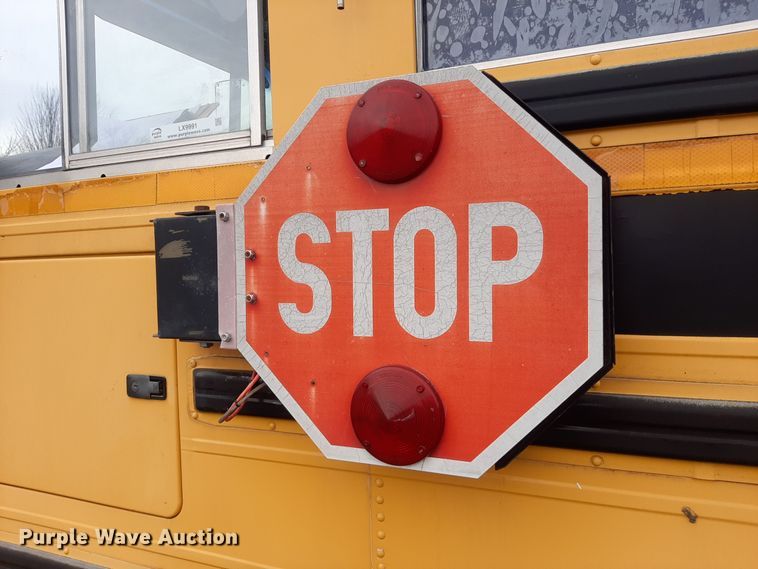 image for item LX9991 1998 Ford  school bus