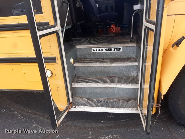 image for item LX9991 1998 Ford  school bus