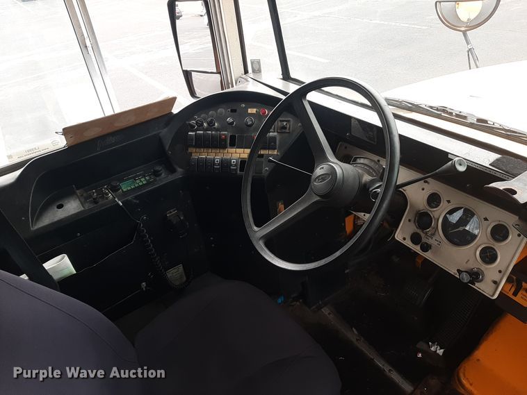 image for item LX9991 1998 Ford  school bus