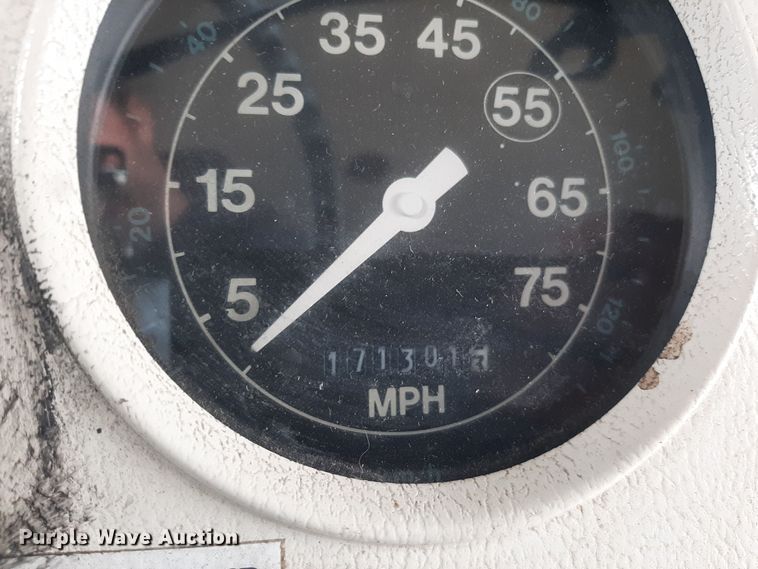 image for item LX9991 1998 Ford  school bus