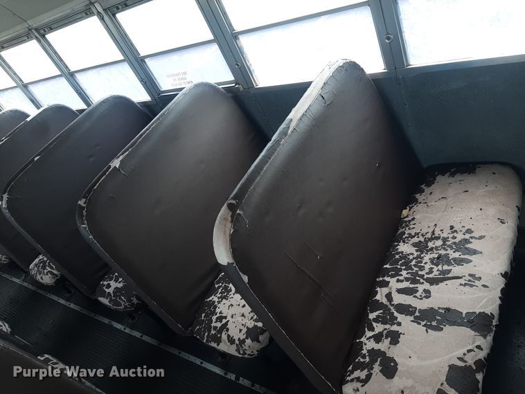 image for item LX9991 1998 Ford  school bus