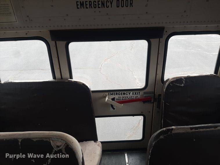 image for item LX9991 1998 Ford  school bus