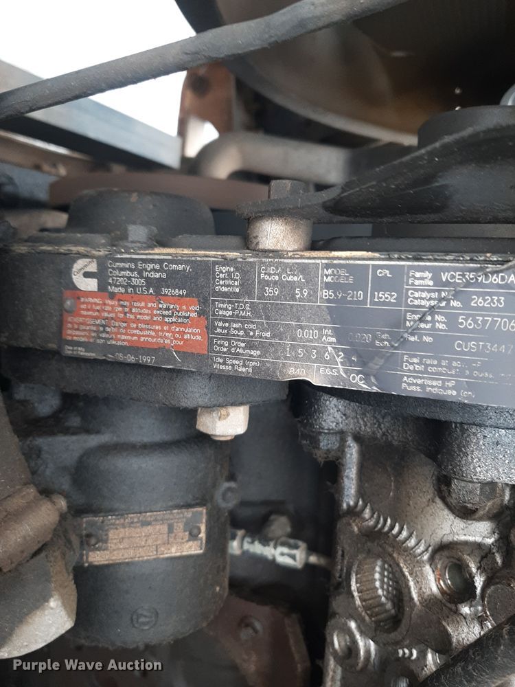 image for item LX9991 1998 Ford  school bus