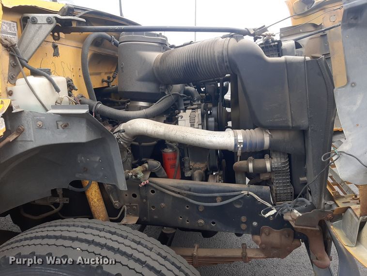 image for item LX9991 1998 Ford  school bus