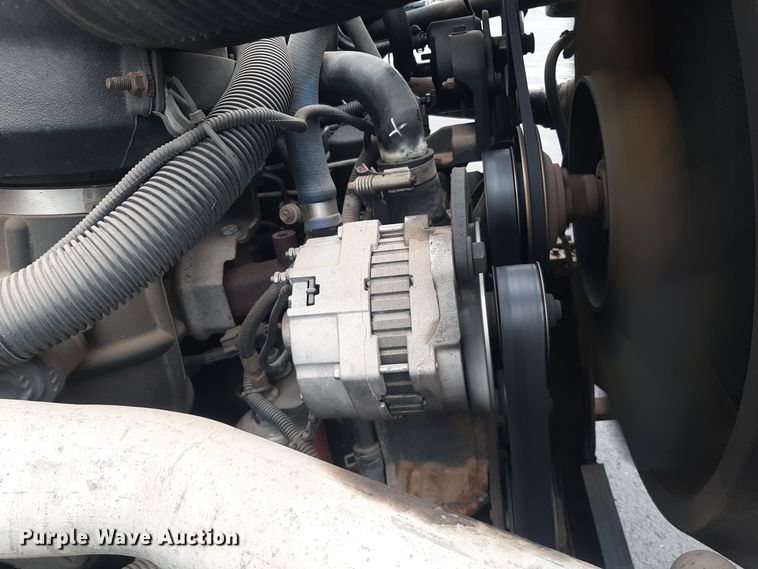 image for item LX9991 1998 Ford  school bus