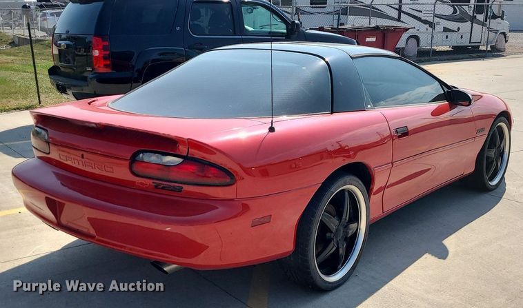 image for item MG9746 1993 Chevrolet Camaro