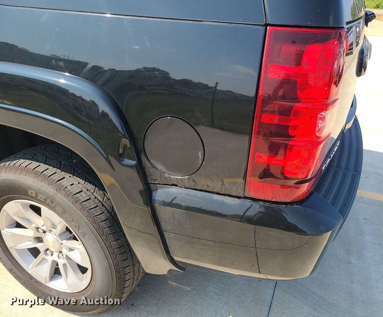 image for item MG9748 2011 Chevrolet Tahoe  SUV