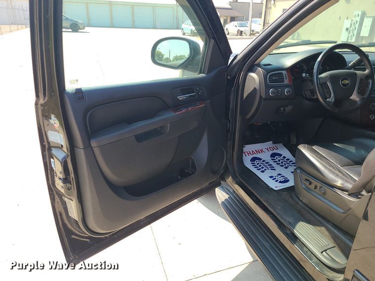 image for item MG9748 2011 Chevrolet Tahoe  SUV