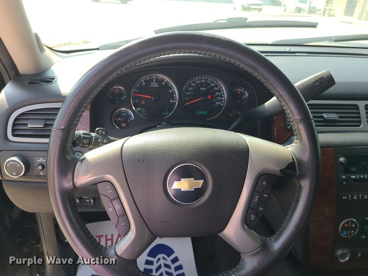 image for item MG9748 2011 Chevrolet Tahoe  SUV