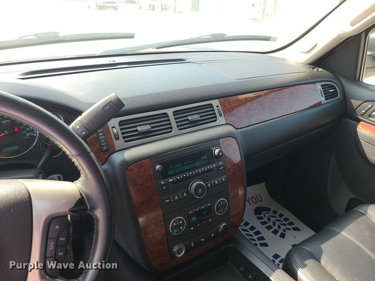 image for item MG9748 2011 Chevrolet Tahoe  SUV