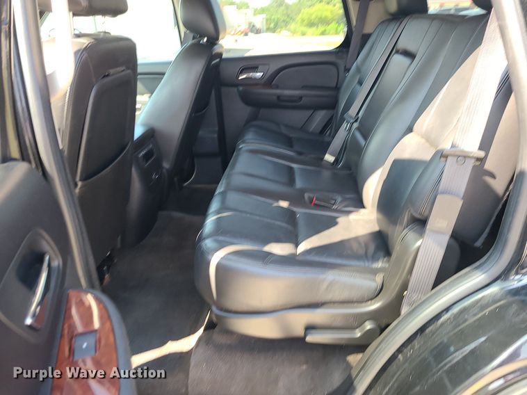 image for item MG9748 2011 Chevrolet Tahoe  SUV