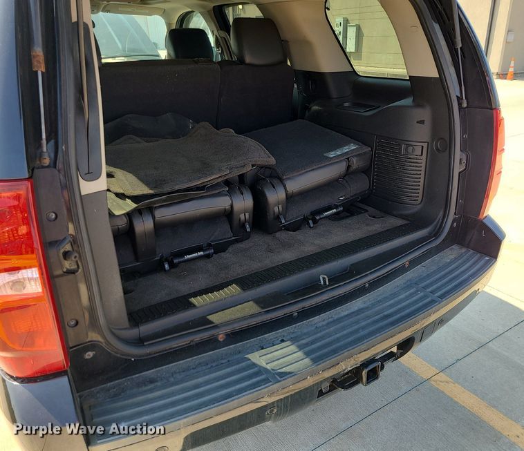 image for item MG9748 2011 Chevrolet Tahoe  SUV