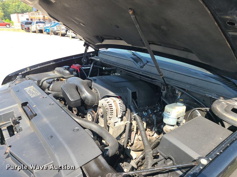 image for item MG9748 2011 Chevrolet Tahoe  SUV