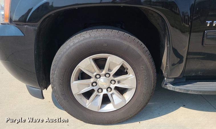 image for item MG9748 2011 Chevrolet Tahoe  SUV