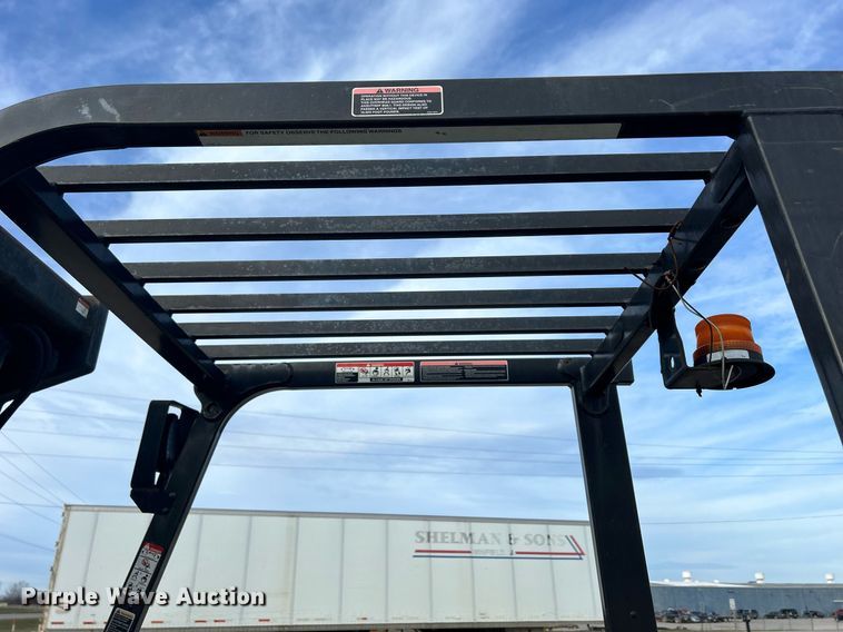 image for item MO9131 2014 Mitsubishi FG30N  forklift