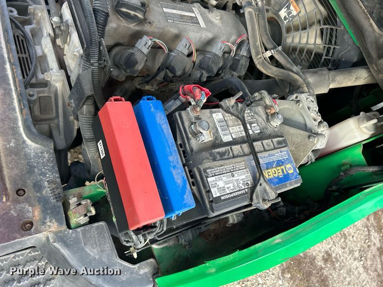 image for item MO9131 2014 Mitsubishi FG30N  forklift