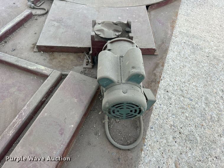 image for item MO9133 Lantech T-Wrapper  material wrapper