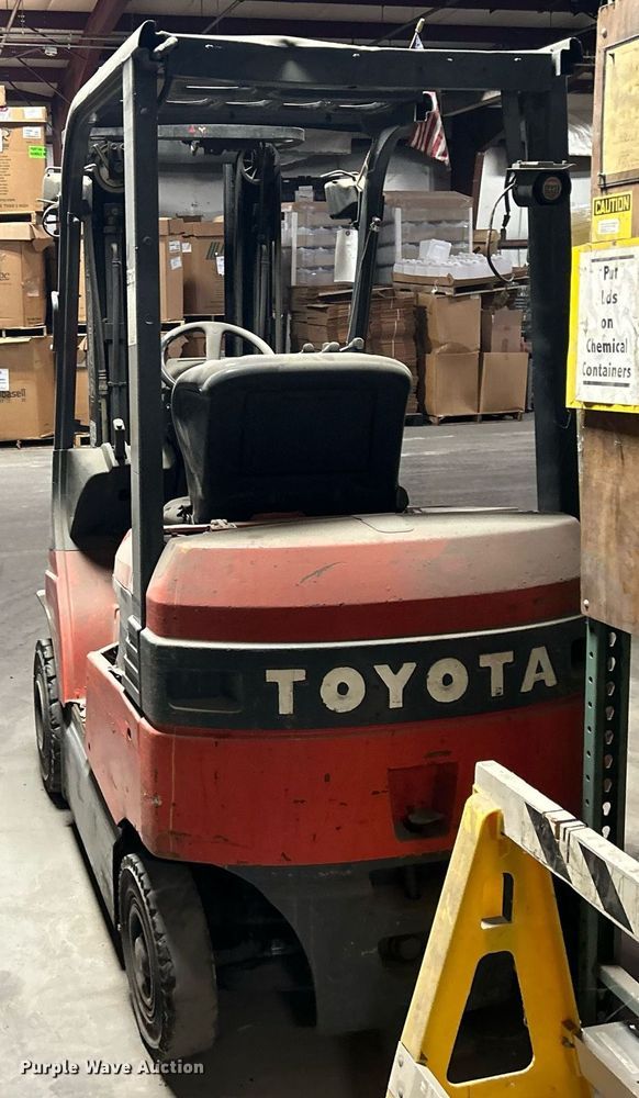 image for item MO9134 Toyota 7FBH15  forklift
