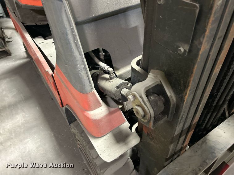 image for item MO9134 Toyota 7FBH15  forklift