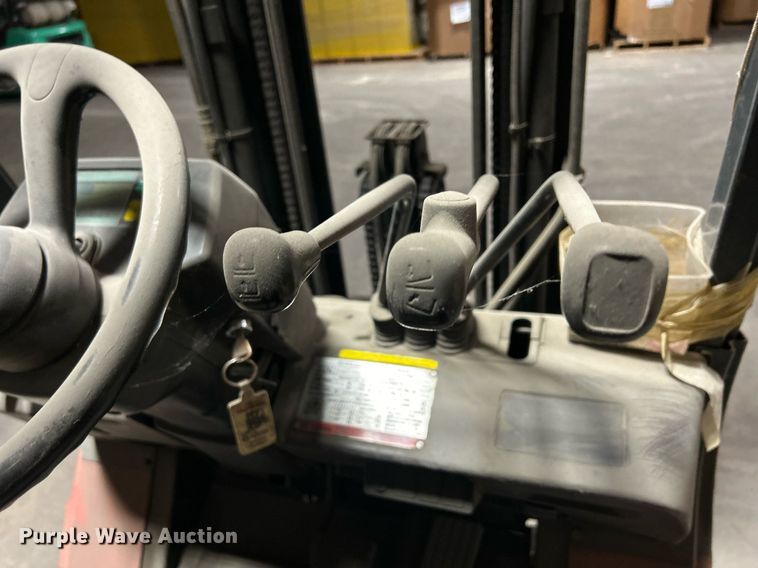 image for item MO9134 Toyota 7FBH15  forklift