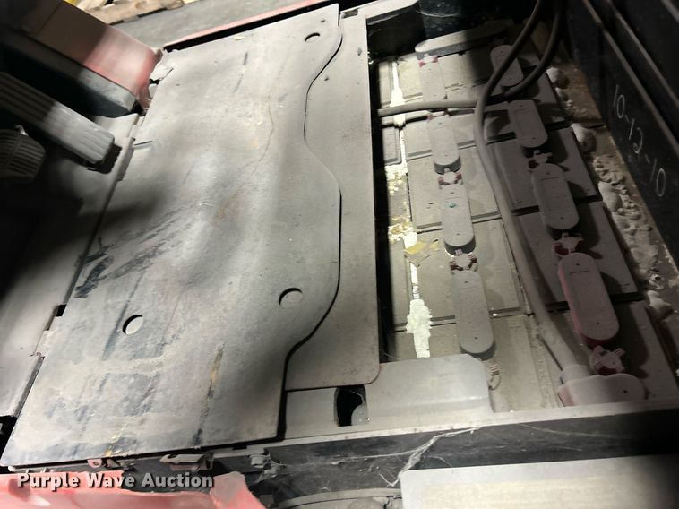 image for item MO9134 Toyota 7FBH15  forklift