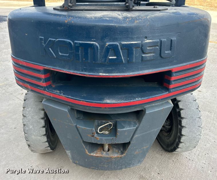 image for item MO9135 Komatsu FG20T-11  forklift