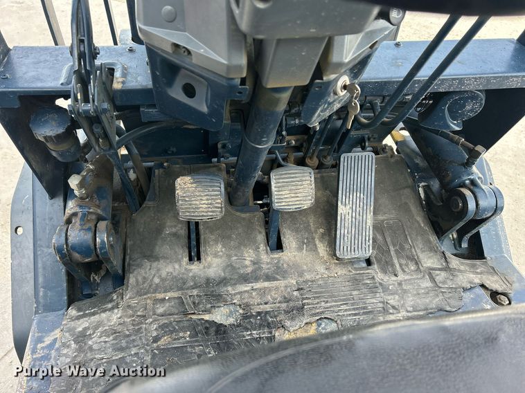 image for item MO9135 Komatsu FG20T-11  forklift