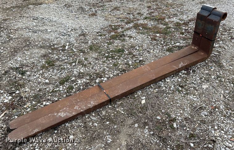 image for item MO9138 8' L forks