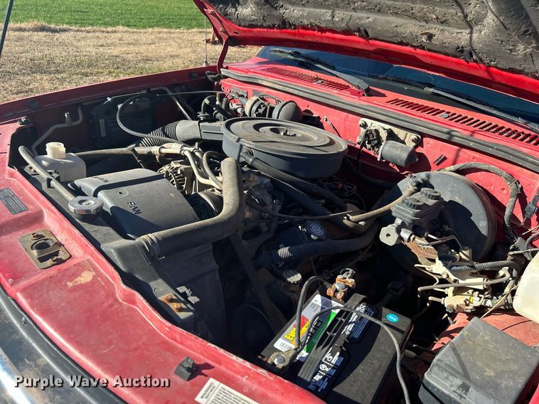 image for item NB9285 1995 Dodge Dakota  Club Cab pickup truck