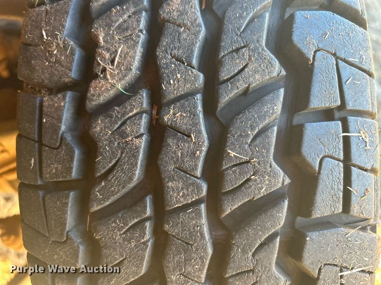 image for item NB9285 1995 Dodge Dakota  Club Cab pickup truck