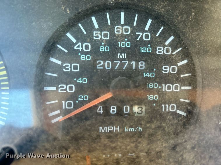 image for item NB9285 1995 Dodge Dakota  Club Cab pickup truck