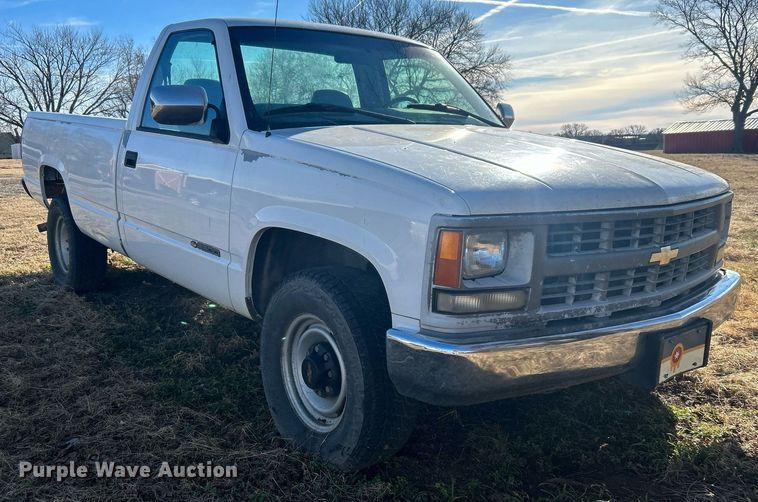 image for item NB9293 1999 Chevrolet C2500  pickup truck