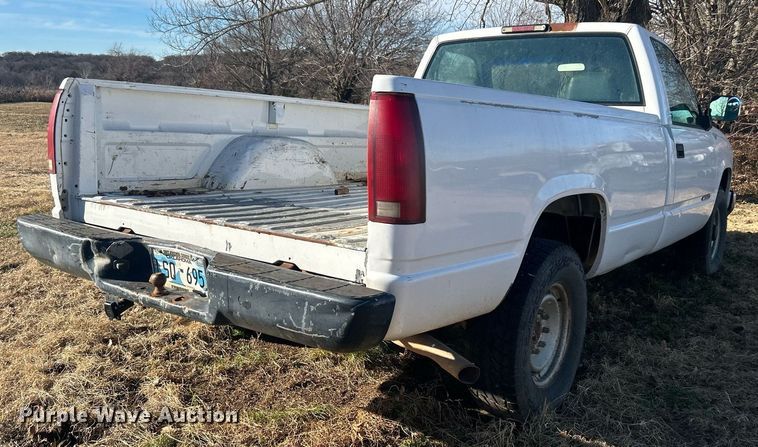 image for item NB9293 1999 Chevrolet C2500  pickup truck