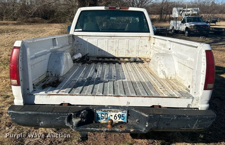 image for item NB9293 1999 Chevrolet C2500  pickup truck