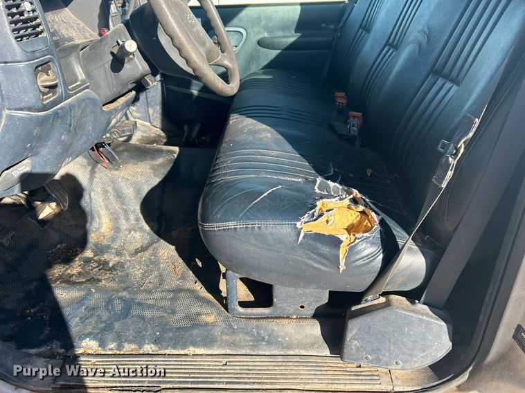 image for item NB9293 1999 Chevrolet C2500  pickup truck