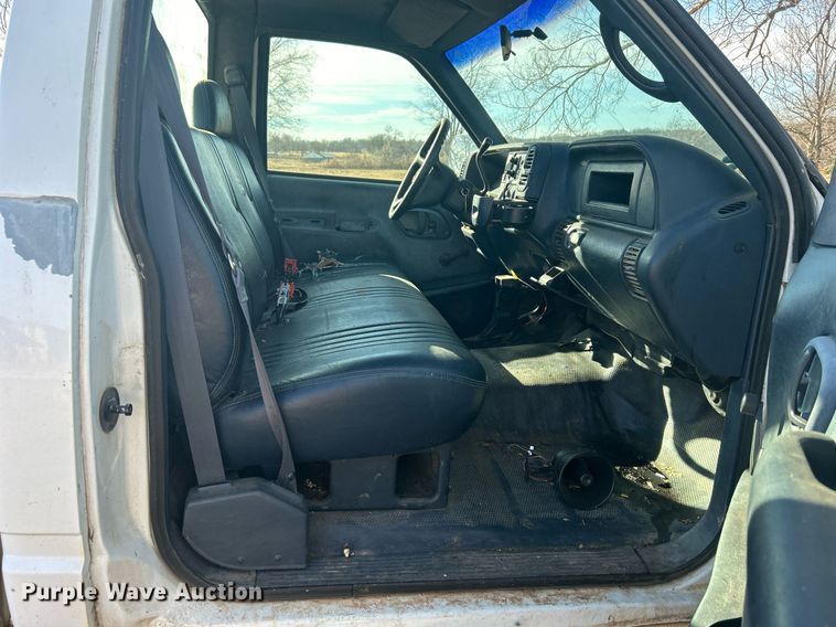 image for item NB9293 1999 Chevrolet C2500  pickup truck