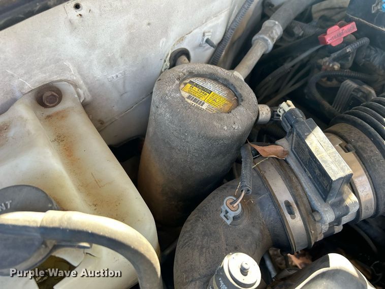 image for item NB9293 1999 Chevrolet C2500  pickup truck