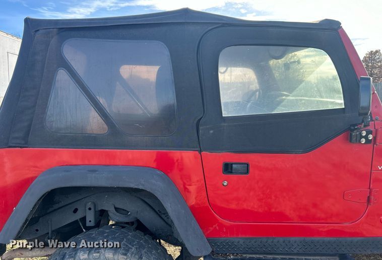 image for item NB9296 1997 Jeep Wrangler Sport  SUV