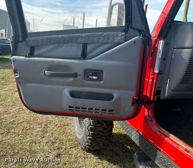 image for item NB9296 1997 Jeep Wrangler Sport  SUV