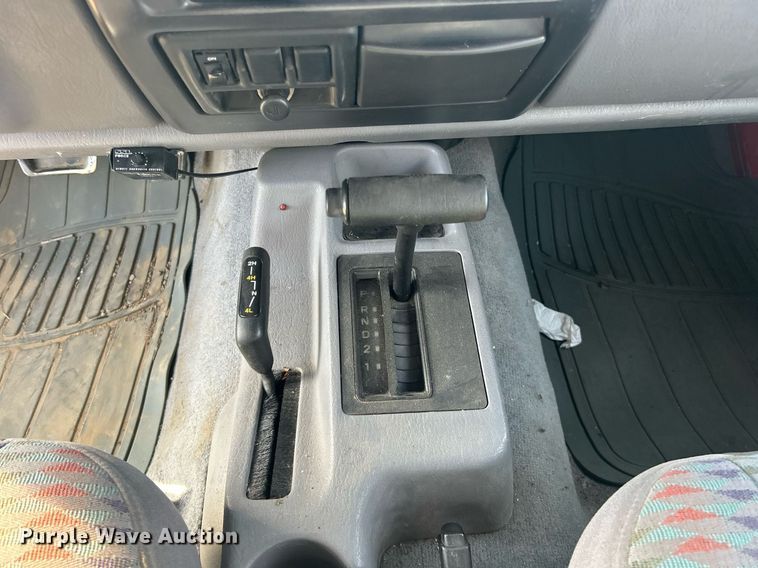 image for item NB9296 1997 Jeep Wrangler Sport  SUV