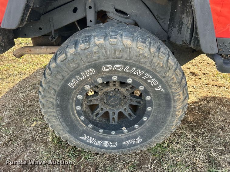 image for item NB9296 1997 Jeep Wrangler Sport  SUV