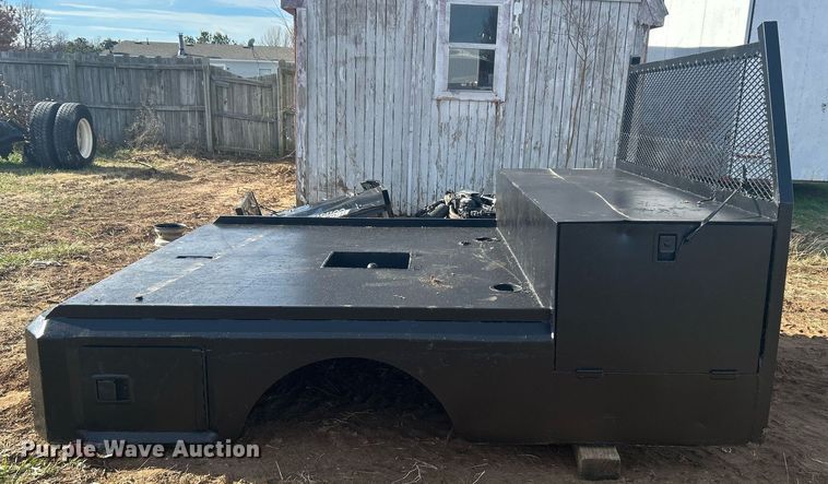 image for item NB9299 Flatbed