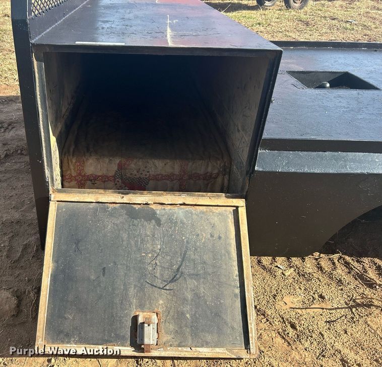 image for item NB9299 Flatbed