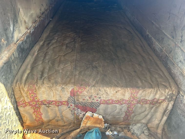 image for item NB9299 Flatbed