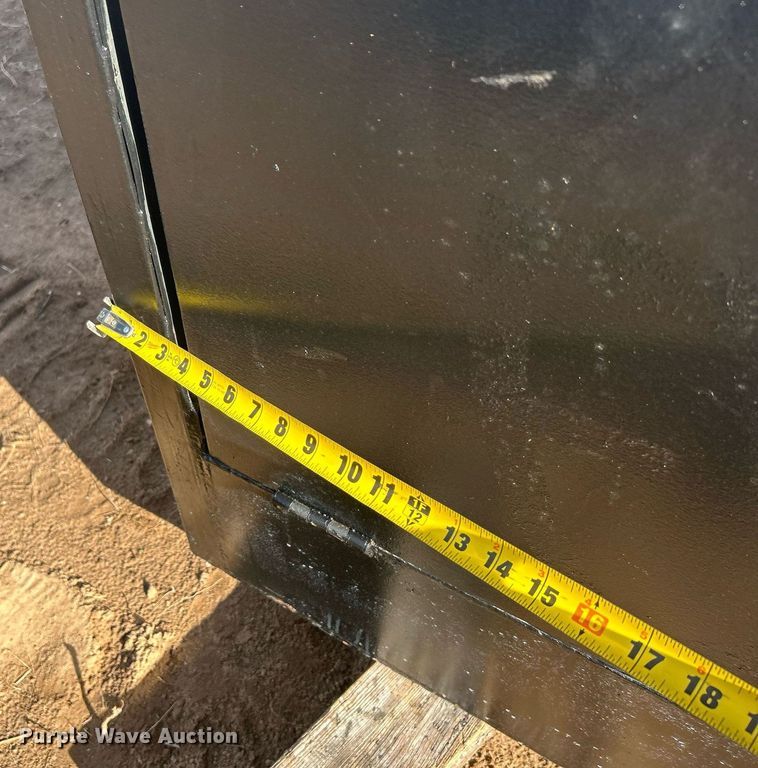 image for item NB9299 Flatbed