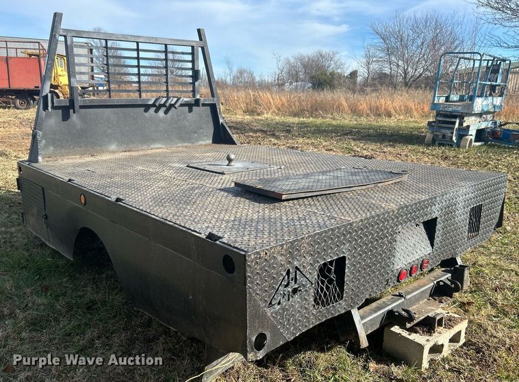 image for item NB9300 Flatbed