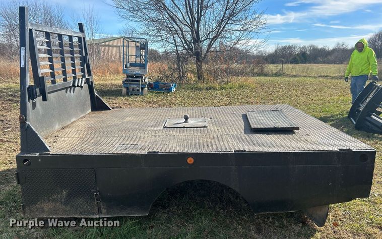 image for item NB9300 Flatbed