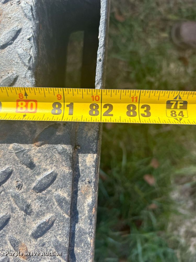 image for item NB9300 Flatbed