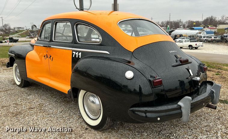 image for item NE9596 1948 Dodge  Sedan